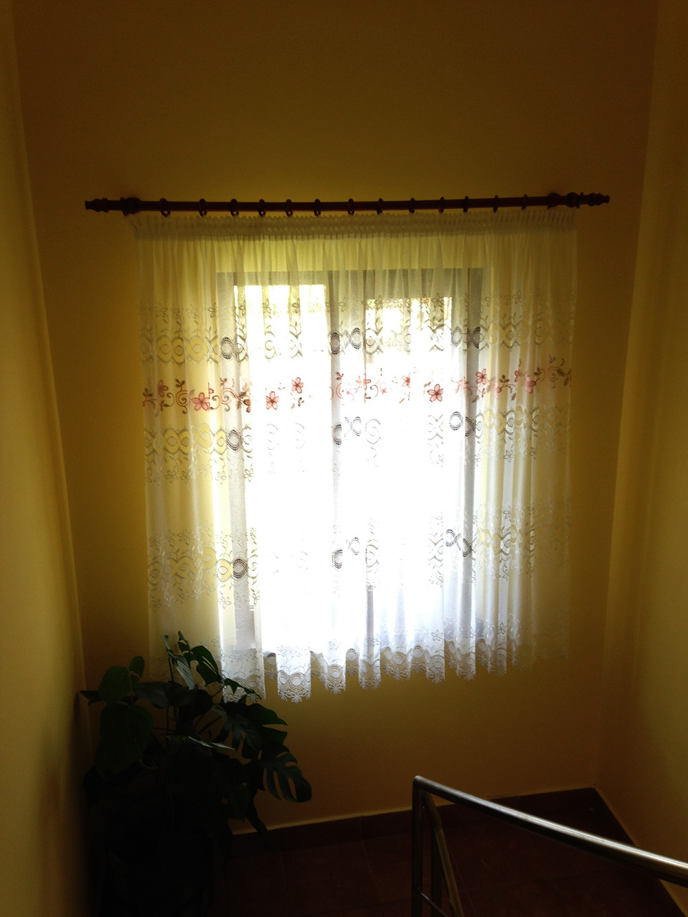 Perdele și draperii pentru dormitor 60