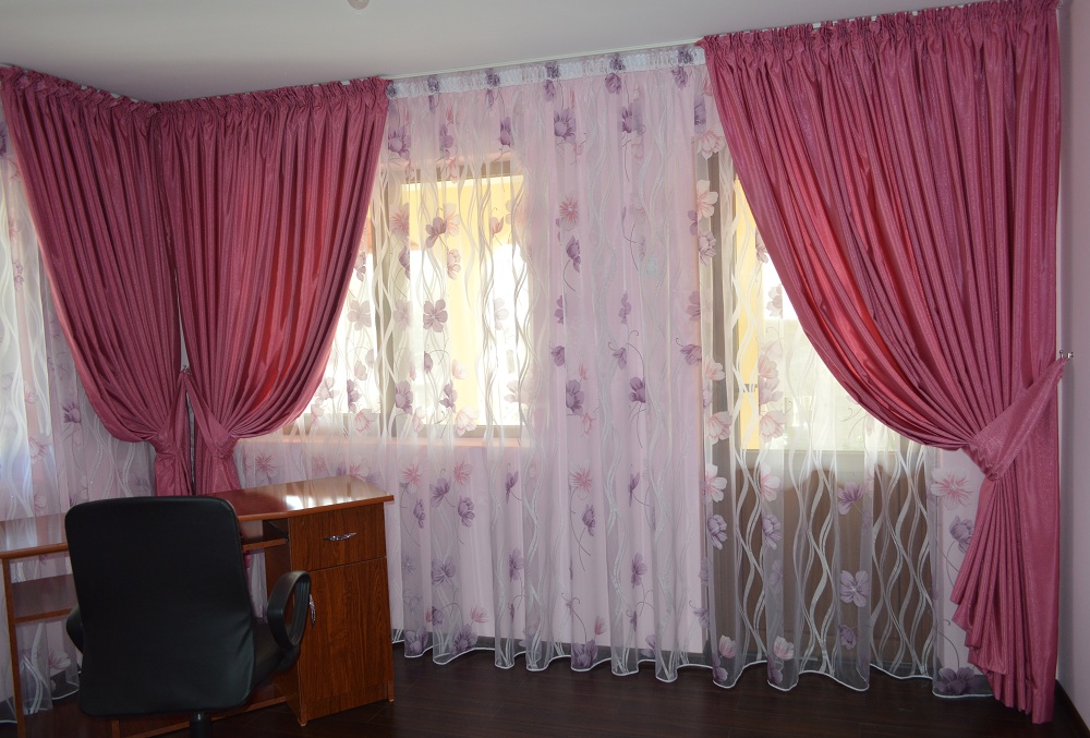 Perdele și draperii pentru dormitor 54
